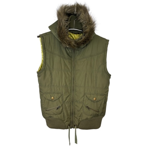 St. Bernard Olive Green Puffer Vest with Faux Fur Trim & Detachable Hood Size 16 - Picture 2 of 14